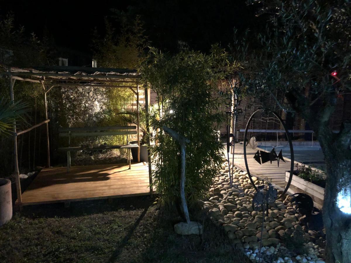 فيلا Le Luberon Des Artistes Oppède المظهر الخارجي الصورة