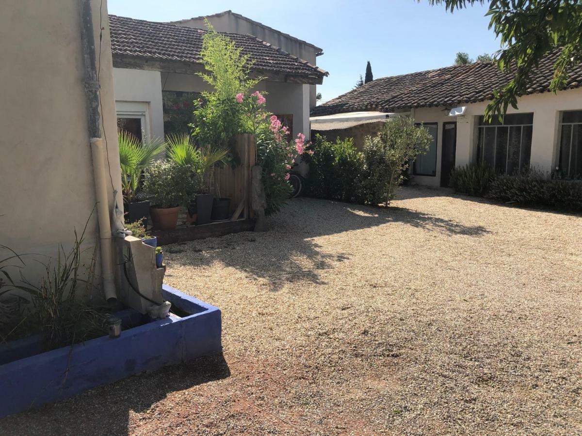 فيلا Le Luberon Des Artistes Oppède المظهر الخارجي الصورة